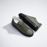 Essence Green Black