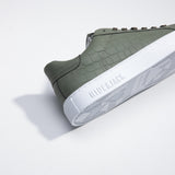 Essence Green White