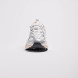 Running 2000 Silver White