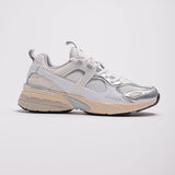 Running 2000 Silver White