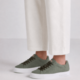 Essence Green White