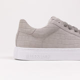 Essence Suede Grey